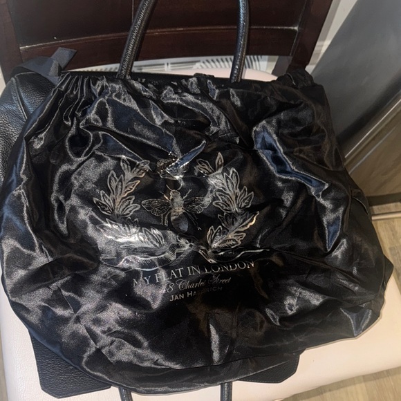 Brighton - My Flat in London Collection- Black Leather Handbag - Picture 9 of 10